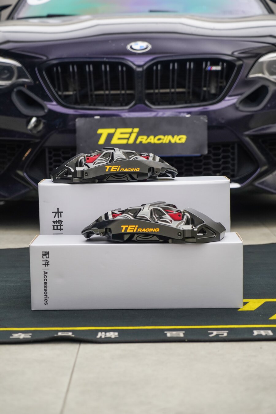 BMW F87 M2 track car fitted with TEI GT60-MONO brakes